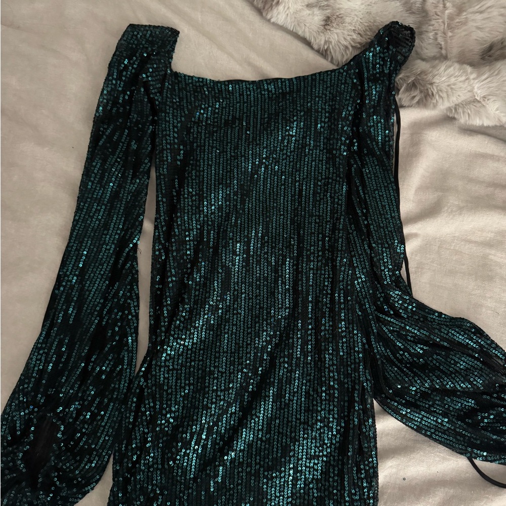 Lucy in the sky long sleeve green dress